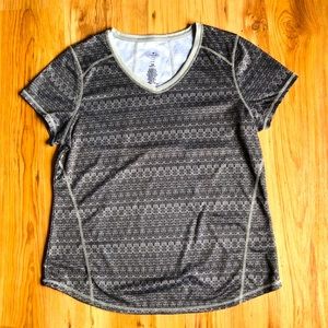 NWOT St. John Bay Active Shirt Petite Medium Black